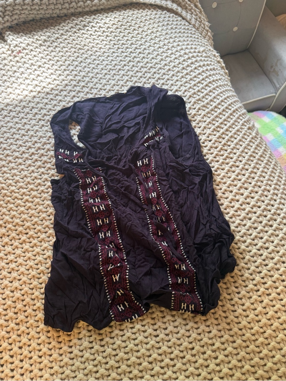 bleuh ciel Navy Sleeveless Embroidered Vest